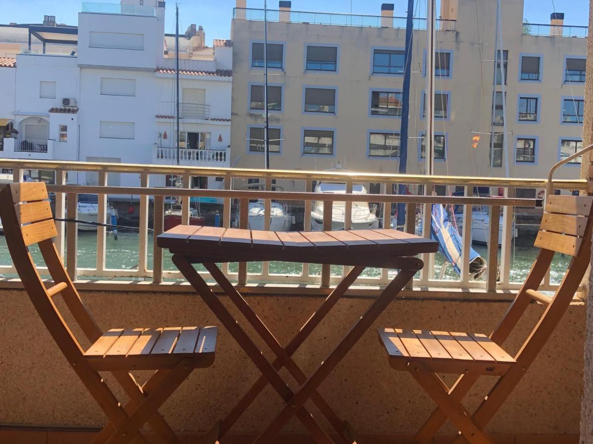Port Ambar - Apartamento En La Marina De Empuriabrava - Balcon Con Vistas Al Canal - Playa - Wifi Luaran gambar
